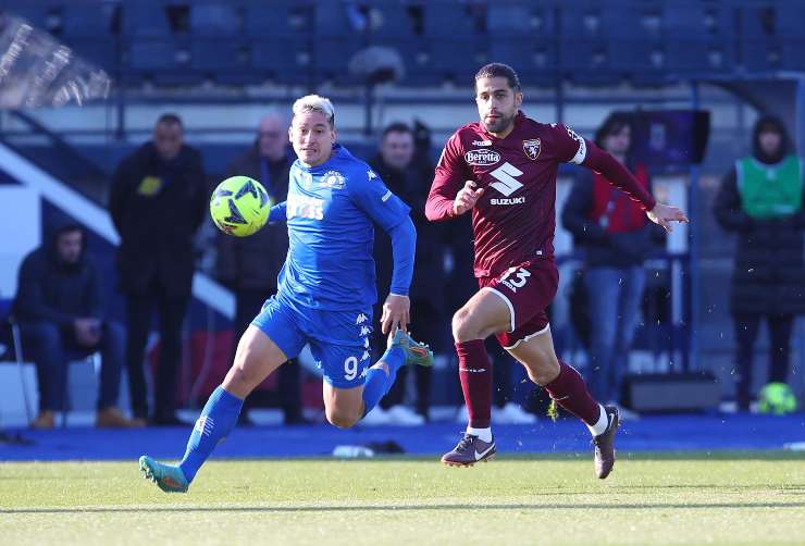 Martin Satriano crociato rotto stagione finita